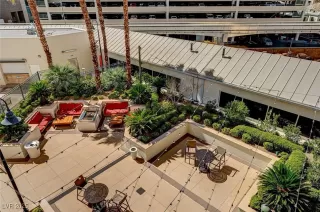 Photo #5: 2669022 Listing