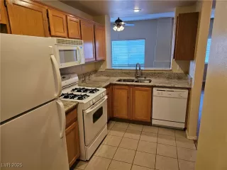 Photo #6: 2669029 Listing 