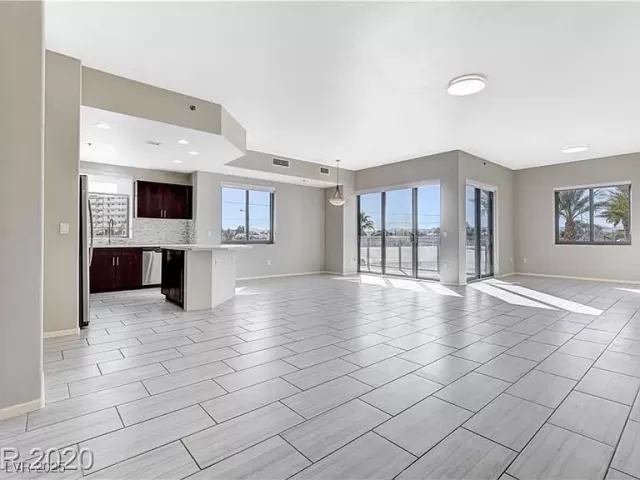 MLS: 2669056 Condo For Sale