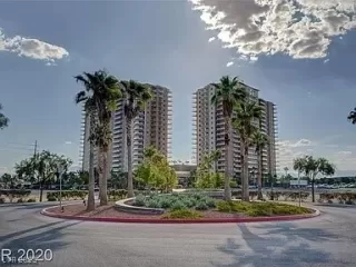 Photo #1: 2669056 Listing 