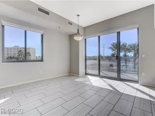 Photo #6: 2669056 Listing 