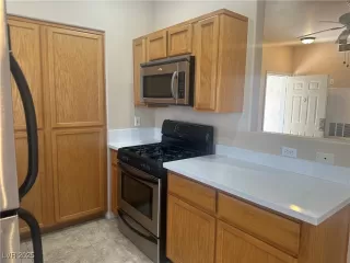 Photo #2: 2669067 Listing