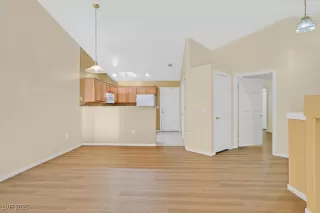 Photo #4: 2669076 Listing 