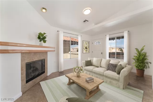 MLS: 2669088 Condo For Sale