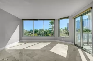 Photo #3: 2669109 Listing 