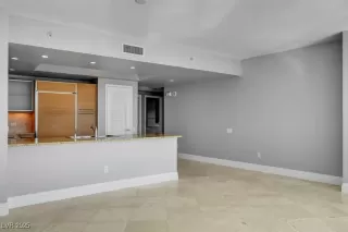 Photo #4: 2669109 Listing 