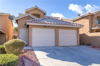 Photo #1: 2669117 Listing 