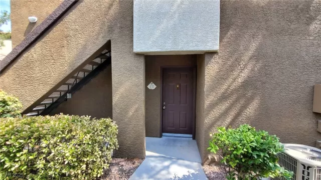 MLS: 2669126 Condo For Sale