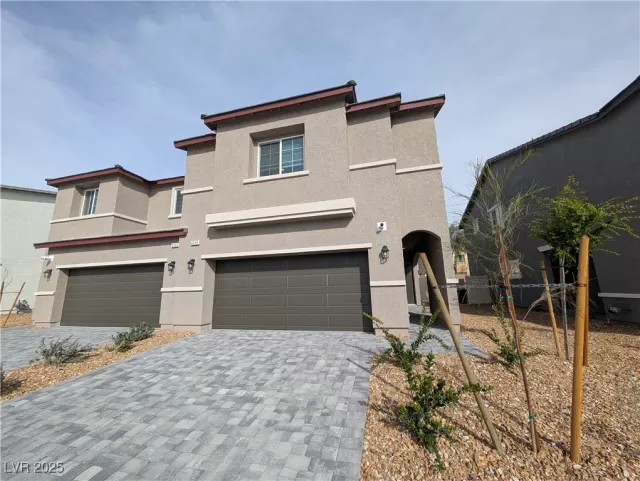 MLS: 2669177 Condo For Sale