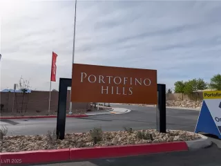 Photo #2: 2669177 Listing 