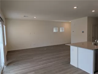 Photo #5: 2669177 Listing 