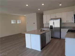 Photo #6: 2669177 Listing 