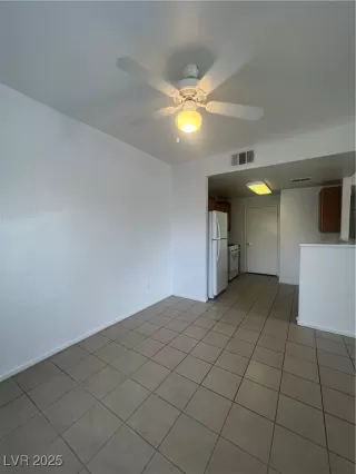 Photo #6: 2669188 Listing 