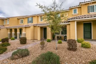 Photo #2: 2669198 Listing