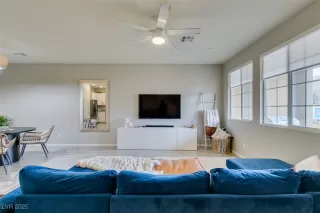 Photo #5: 2669198 Listing