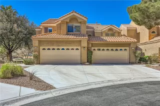 Photo #1: 2669200 Listing 