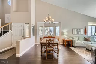 Photo #6: 2669200 Listing 