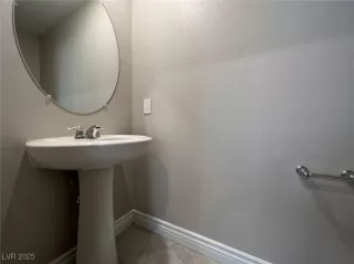 Photo #5: 2669216 Listing 