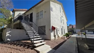 Photo #1: 2669229 Listing 