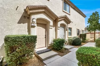 Photo #1: 2669237 Listing