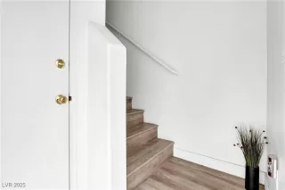 Photo #2: 2669237 Listing