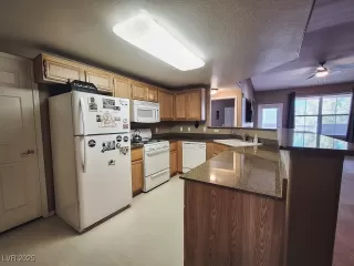 Photo #6: 2669248 Listing 