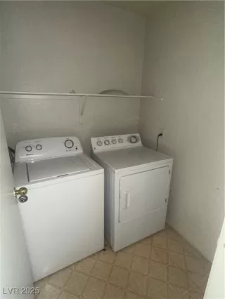 Photo #3: 2669264 Listing 