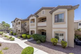 Photo #1: 2669287 Listing