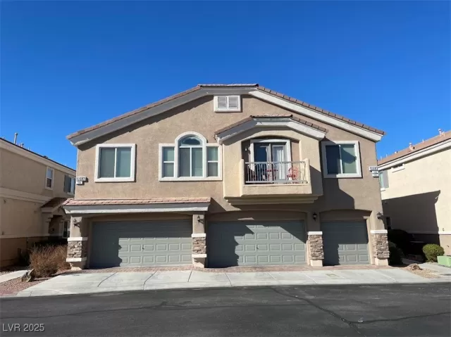 MLS: 2669296 Condo For Sale