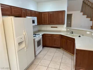 Photo #2: 2669296 Listing 