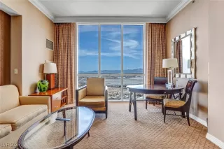 Photo #6: 2669325 Listing