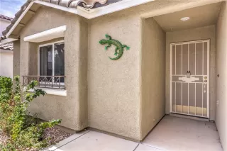 Photo #3: 2669407 Listing