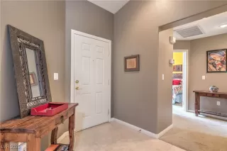 Photo #4: 2669407 Listing