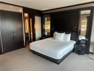 Photo #1: 2669413 Listing