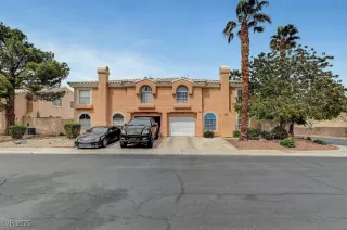 Photo #1: 2669415 Listing