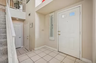 Photo #4: 2669421 Listing