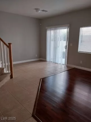 Photo #6: 2669518 Listing