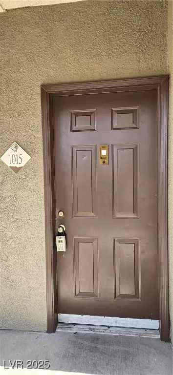 MLS: 2669519 Condo For Sale