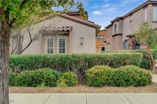 Photo #1: 2669553 Listing 