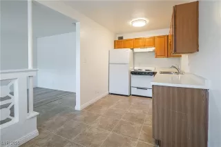 Photo #3: 2669606 Listing