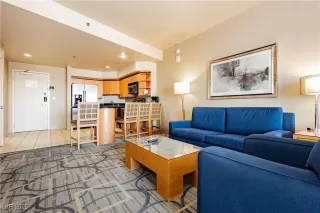 Photo #5: 2669618 Listing