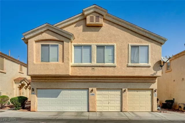 MLS: 2669621 Condo For Sale