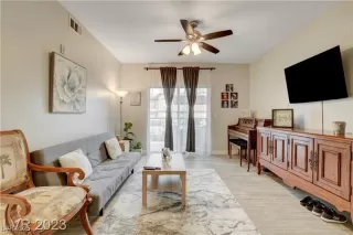 Photo #2: 2669652 Listing 