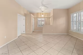 Photo #3: 2669658 Listing 