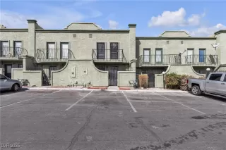 Photo #1: 2669671 Listing 