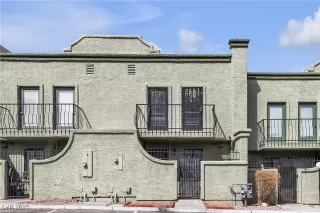 Photo #2: 2669671 Listing 