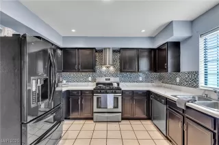 Photo #6: 2669671 Listing 