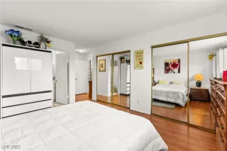 Photo #3: 2669675 Listing