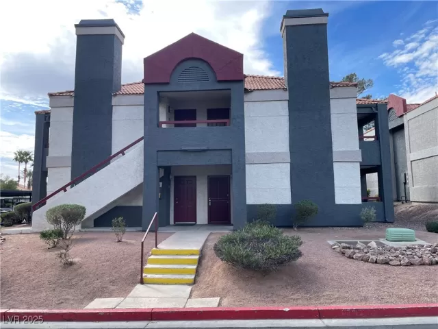 MLS: 2669681 Condo For Sale