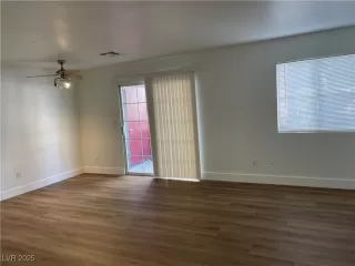 Photo #1: 2669681 Listing 